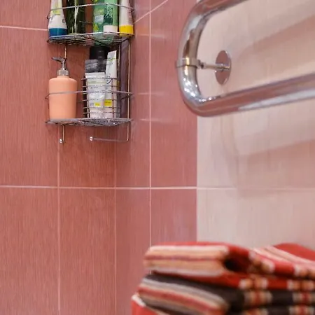 Tomsona Center * Рига