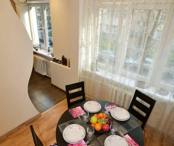 Appartamento Tomsona Center *